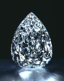 Il diamante Millennium Star a forma di goccia