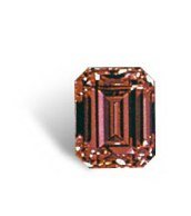 Il diamante Mouawad Lilac, taglio smeraldo color lilla