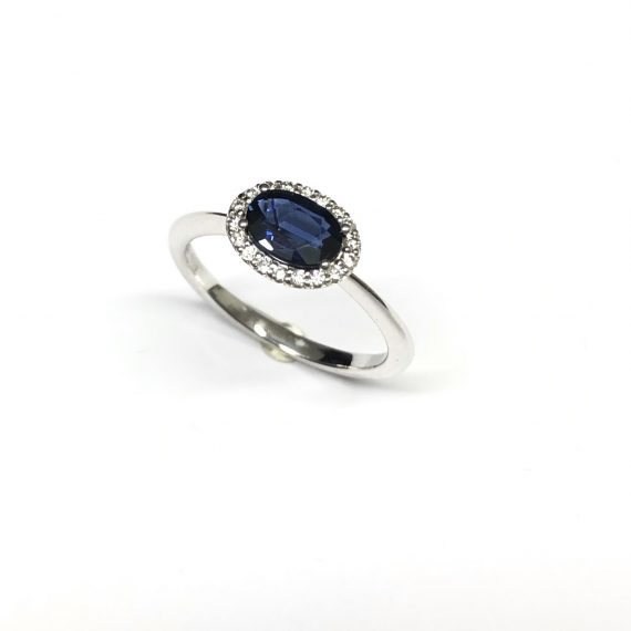 Anello zaffiro ovale 0126