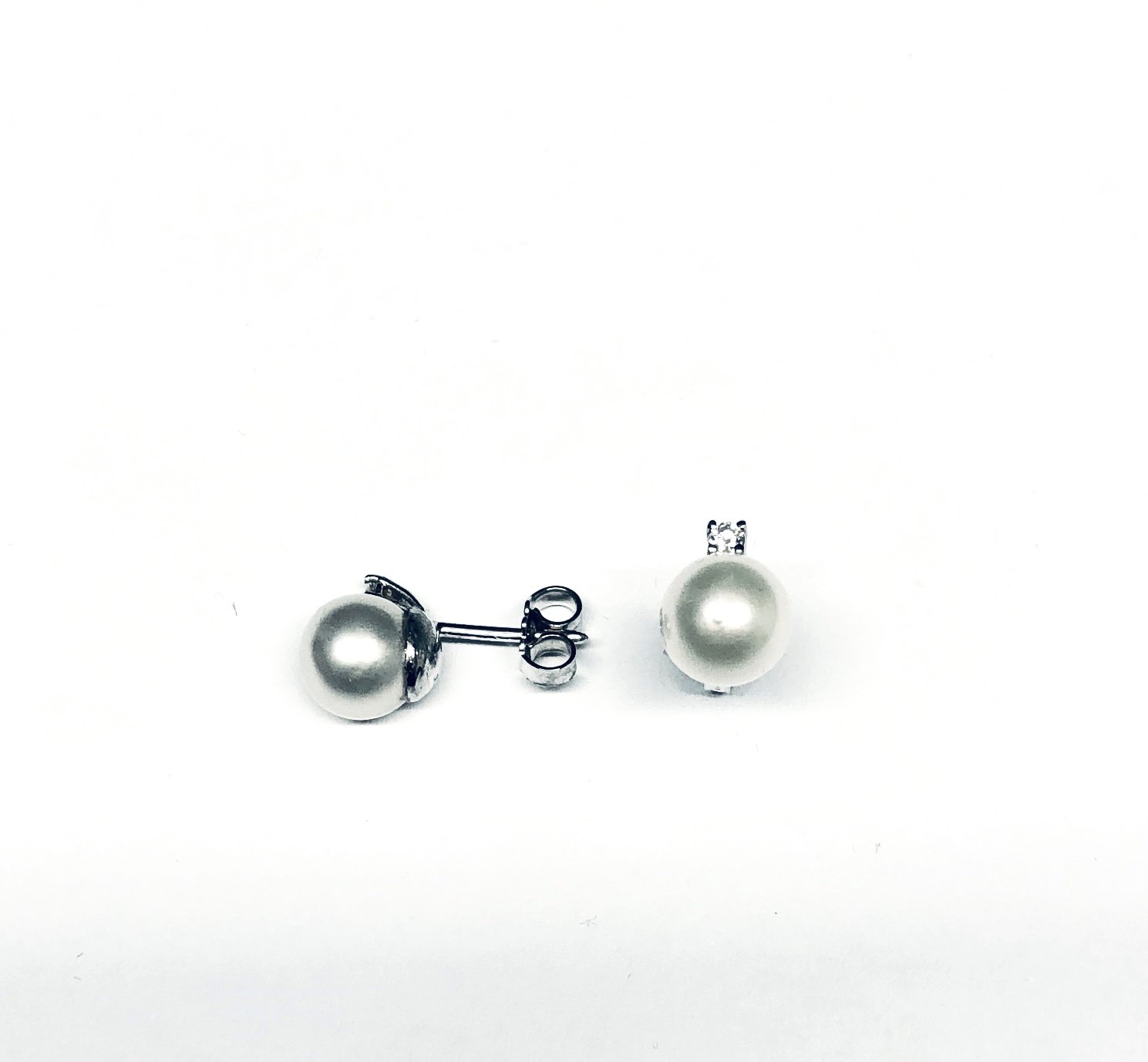 Orecchini con perla Giapponese da 8 mm 0037